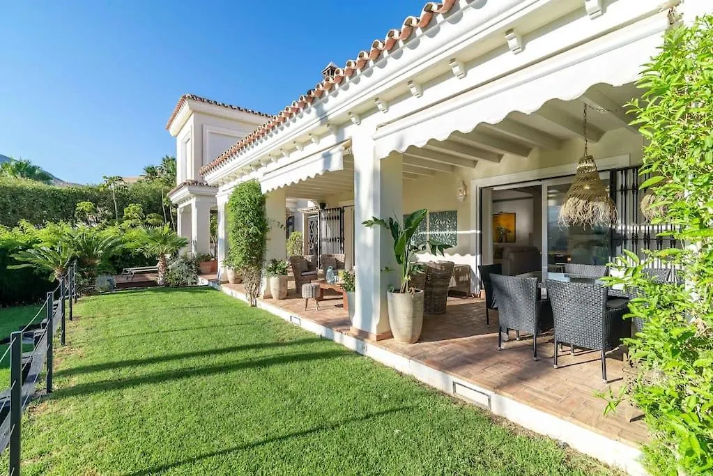 Ocean Views Luxury Villa Next To Beach Benalmadena