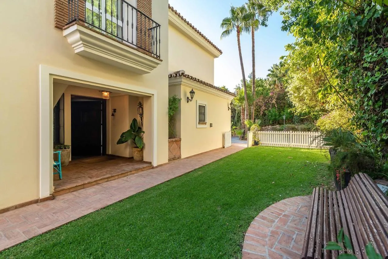 Ocean Views Luxury Villa Next To Beach Benalmadena 0*,  Spain