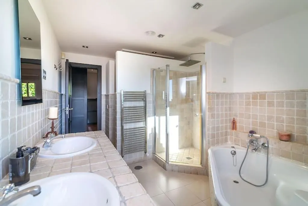 Ocean Views Luxury Villa Next To Beach Benalmádena